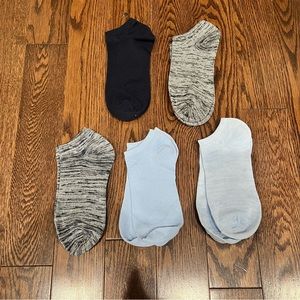 NWOT 5 Pairs Ankle Socks, OS
